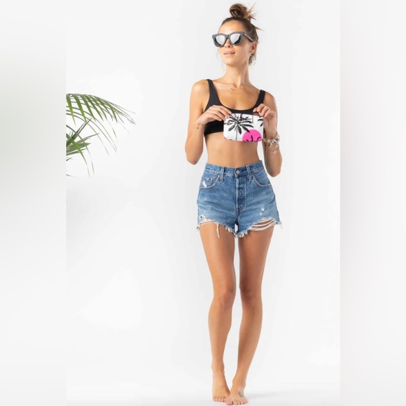 NWOT Aloha Collection Mini Pouch - Picture 3 of 7